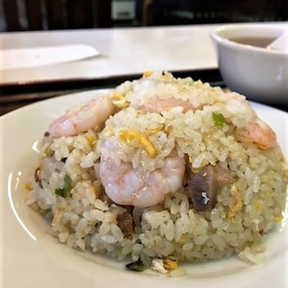 あと引く海老の巻 桜木町 横浜飯店 By 虎の大吉 横浜飯店 桜木町 中華料理 食べログ