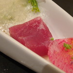 食堂セゾンドール - ＊黒鮪の味わいもいいですが、ドレッシングが美味しいこと。