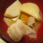 ほうとう蔵 歩成 - 里芋・じゃがいももゴロリ