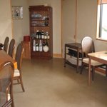 千松しま - 奥には座敷が