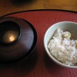 千松しま - ご飯と汁物