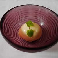 RESTAURANT DAZZLE - 可もなく不可もないアイス