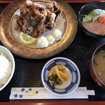 Kagamiyama Onsen Chaya Bijinnoyu - 唐揚げ定食＝９７０円