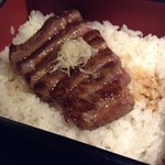 おんどる - 特選ランプステーキ重