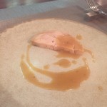 Abats. - 鶏モモ肉の温かいソシソンとリードボーソース　ウルトラ美味！！
