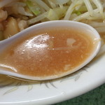 ラーメン二郎 - スープ