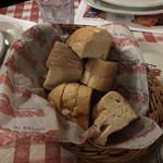 PLANET HOLLYWOOD  - パン