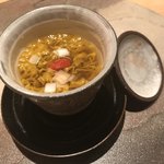 霞庭 まつばら - すっぽんスープ煮菊花仕立 生麩、葱、生姜