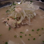 Toriichidai - 参鶏湯（1～2人前）：沸騰する前。