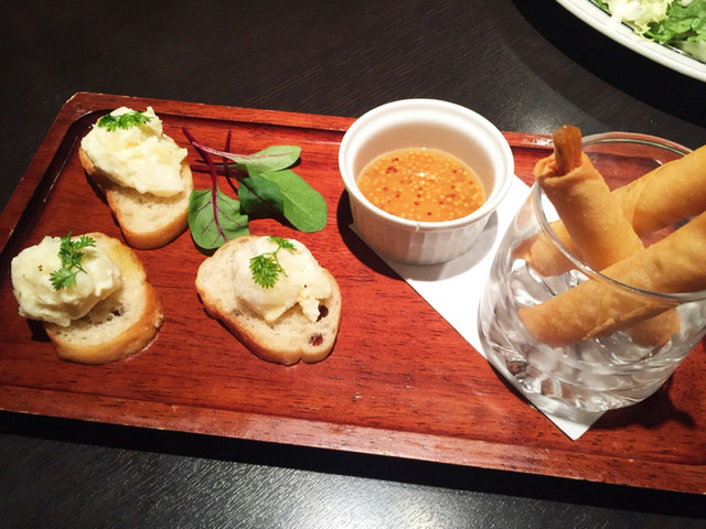 閉店 バリバリ鶏 新宿西口本店 新宿 居酒屋 食べログ