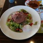 Gasuto - ローストビーフの十三穀米サラダご飯