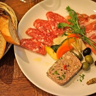 ワインカフェ新宿_1