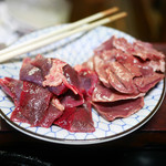 左「チレ」¥300　右「ハツ」¥300