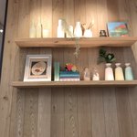 おぼんdeごはん - オシャレな店内。