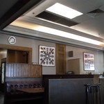 Like Like Drive Inn - 店内