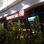 tavern on S <es> - 