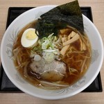 Ramen Isshin - 醤油ラーメン（480円）