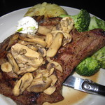 HARD ROCK CAFE - 2017年の｢カウボーイ･リブ･アイ｣＄37.95