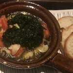 まるごと磯つぶ貝と青さのりアヒージョ ¥580