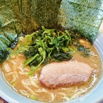 金八家 - 大盛りラーメン（のり増し）