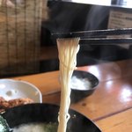 博多ド豚骨 マルシン - 小麦香る…極細のストレート麺