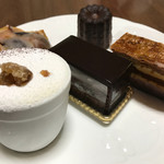 Patisserie Ravi,e relier - 