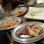 焼肉 親鳥専門店 ばかたれ - 鳥ー！