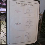 外にメニューが！