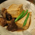 だいどこ やぶれ傘 - 牛スジと豆腐