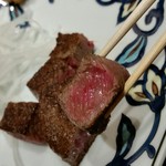 横浜うかい亭 - サーロインステーキ、断面。