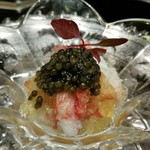 横浜うかい亭 - アミューズ　ずわい蟹のゼリー寄せキャビア添え。