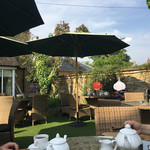 Tisanes Tea Rooms - テラスの席