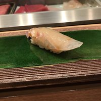 柳橋きたろう場内 - 鯛