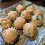 名古屋コーチンと本格鶏料理 隠れ家個室 鶏の久兵衛 - 肉団子（つくね）