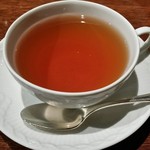 横浜うかい亭 - 食後の紅茶。