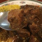 カレーの店 マボロシ - お肉がいっぱい