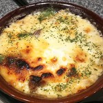 和奏酒 集っこ - 王子牛すじ煮込みチーズ焼き  900円