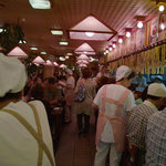 魚河岸 丸天 - 店員の荒っぽい声が響きます