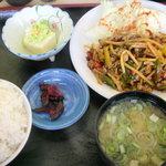 チンジャオロースー定食４８０円