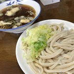 手打うどん 石井 - この麺の太さがたまりません！