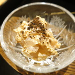 和しょく　えびはら - カワハギの肝和え　黒七味掛け