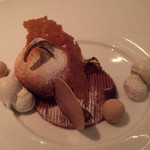 シグネチャー - モンブラン クランベリーのジェル バニラのクリーム メレンゲ