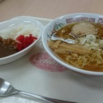 Raunji senchiyuri - 焼き干しラーメンとミニカレーセット