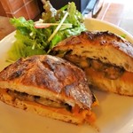 パーラー江古田 - 