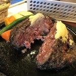 炭焼き溶岩ハンバーグ　牛匠 - 