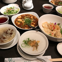 廣東料理 民生 ヒルトンプラザウエスト店 - 
