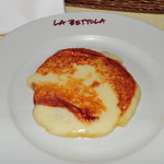 ラ・ベットラ・ダ・オチアイ - カチョカヴァッロチーズのグリル