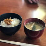 しゃるむ - ジャコご飯とお味噌汁