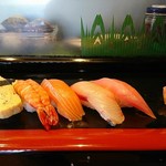 Gifu Hatsu Zushi - ランチの寿司