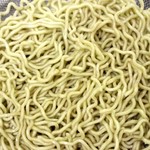 畑宮食品 - 利尻漁業協同組合販売　利尻昆布ラーメン塩味　税込205円  細くて繊細な麺にゆであがりました。　